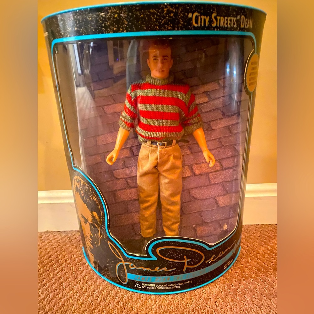 NIB ⭐️ James Dean The Legend Lives On doll ⭐️ Box has never been opened